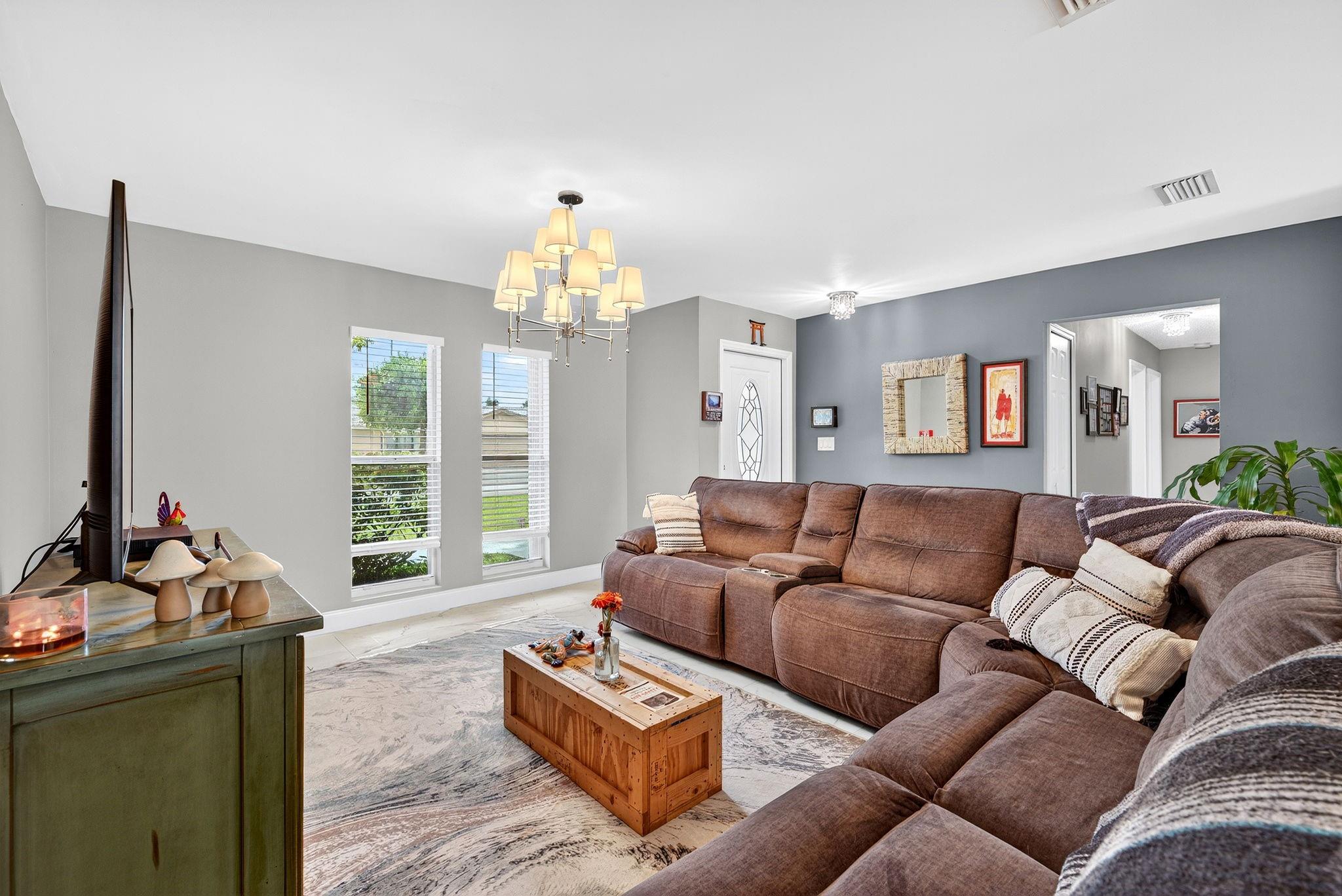 The Windings 70-44 B - Residential