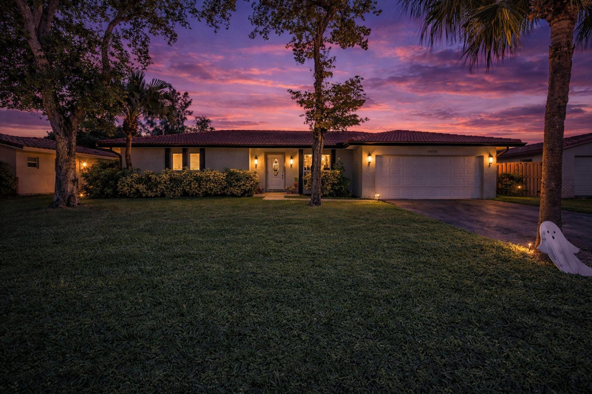 The Windings 70-44 B - Residential