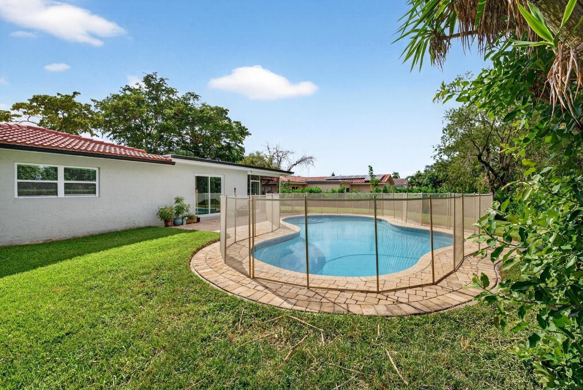 The Windings 70-44 B - Residential