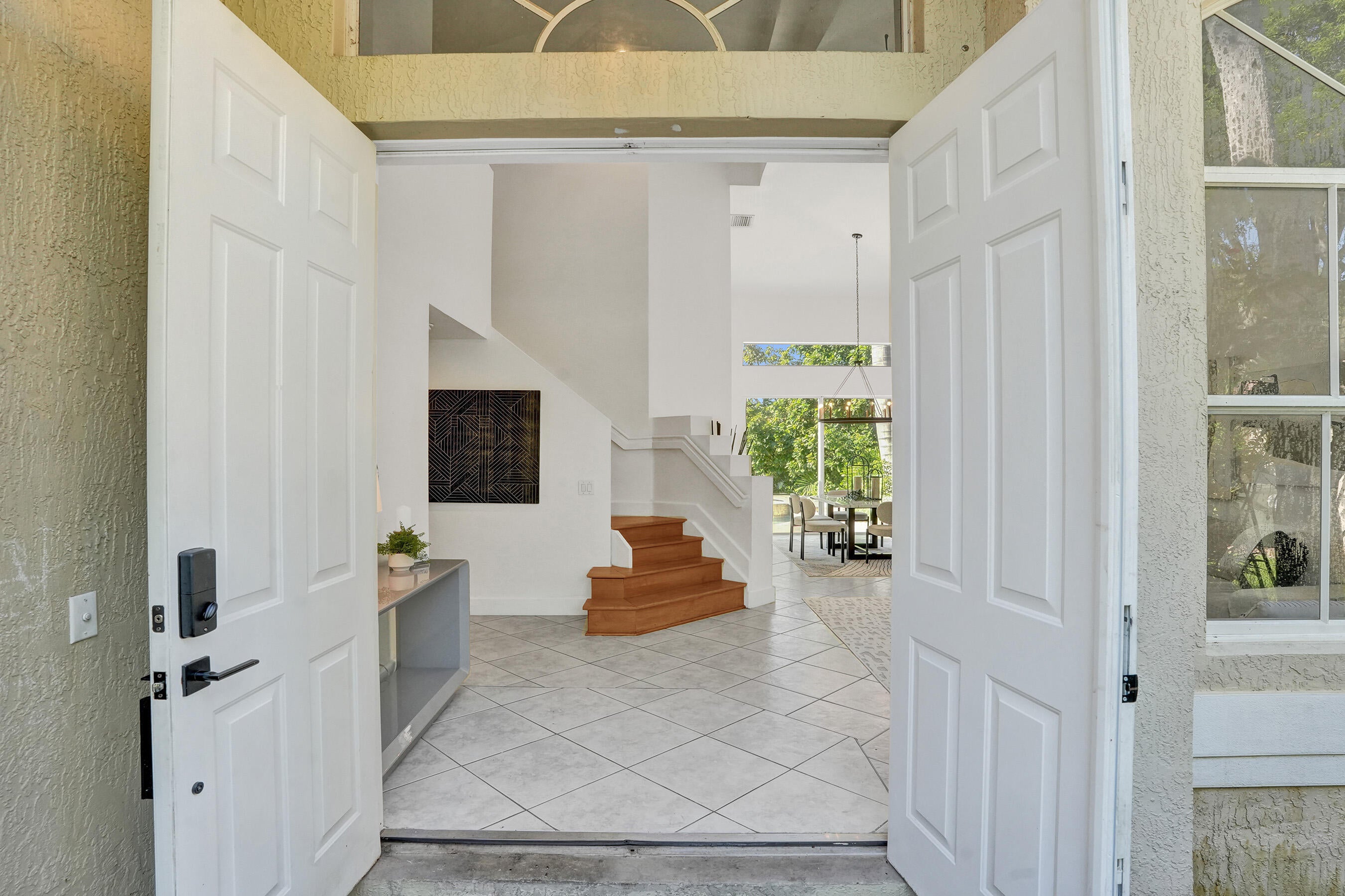 4032 NW 63RD Street