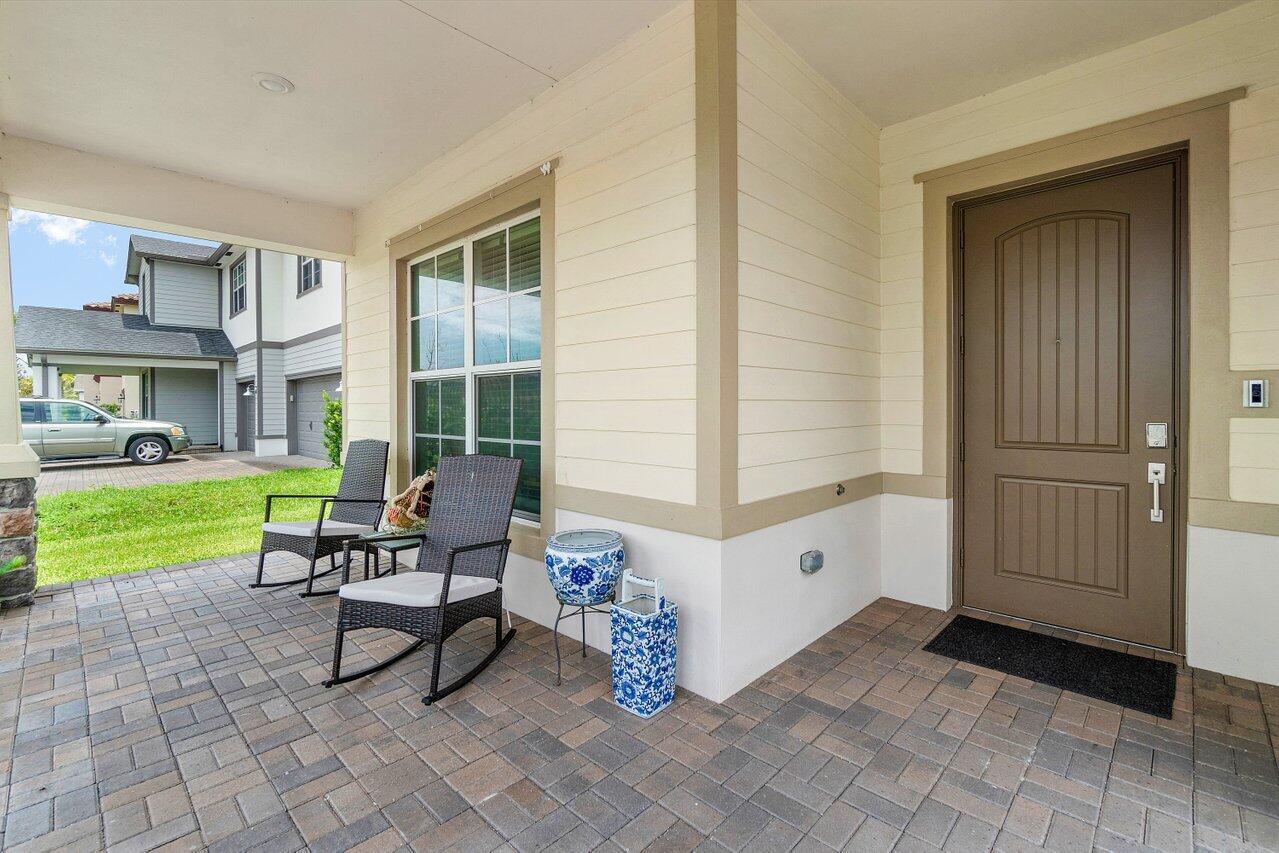 1102 Haywagon Trail