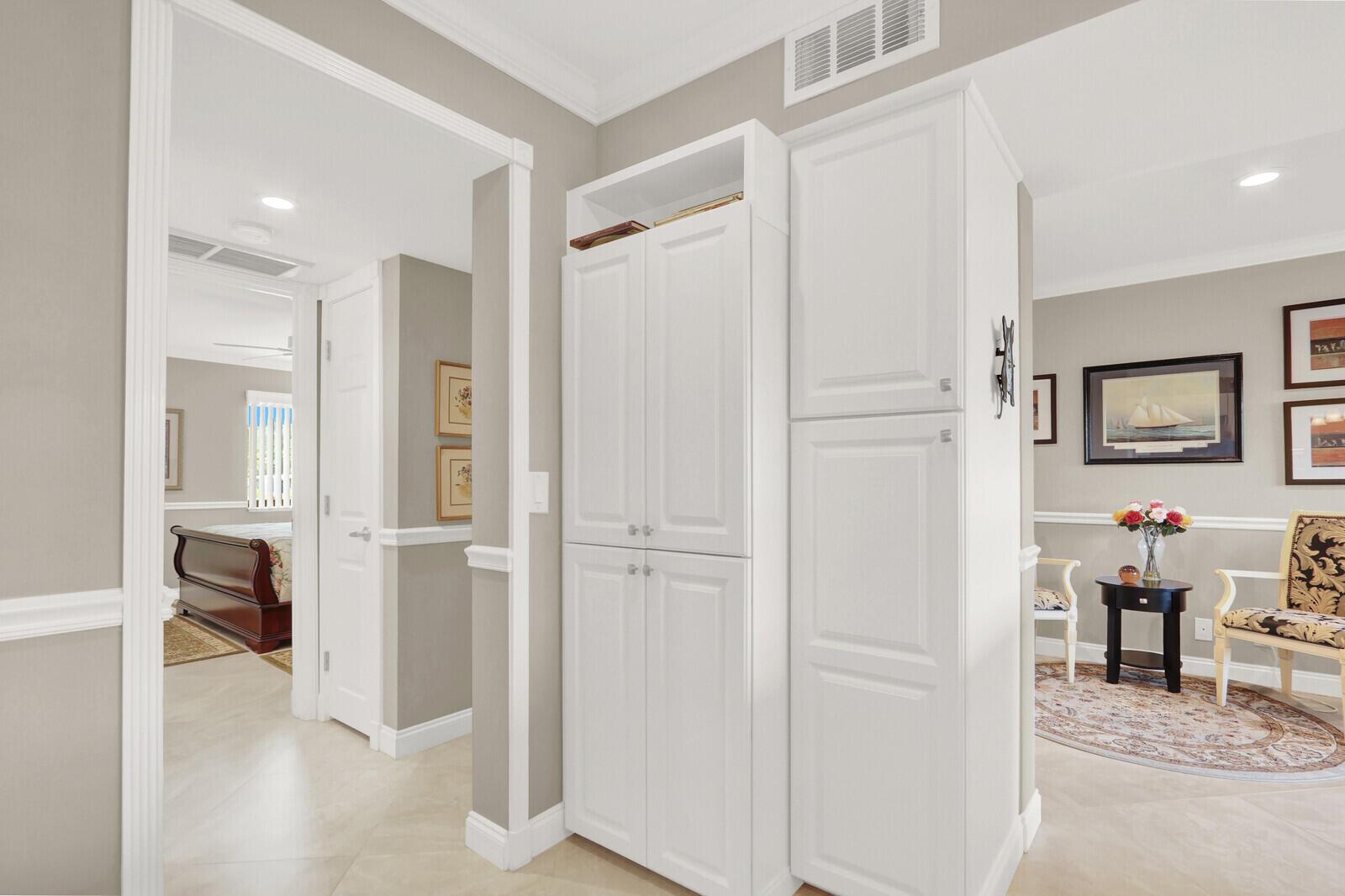 JUPITER OCEAN AND RACQUET - Residential Lease