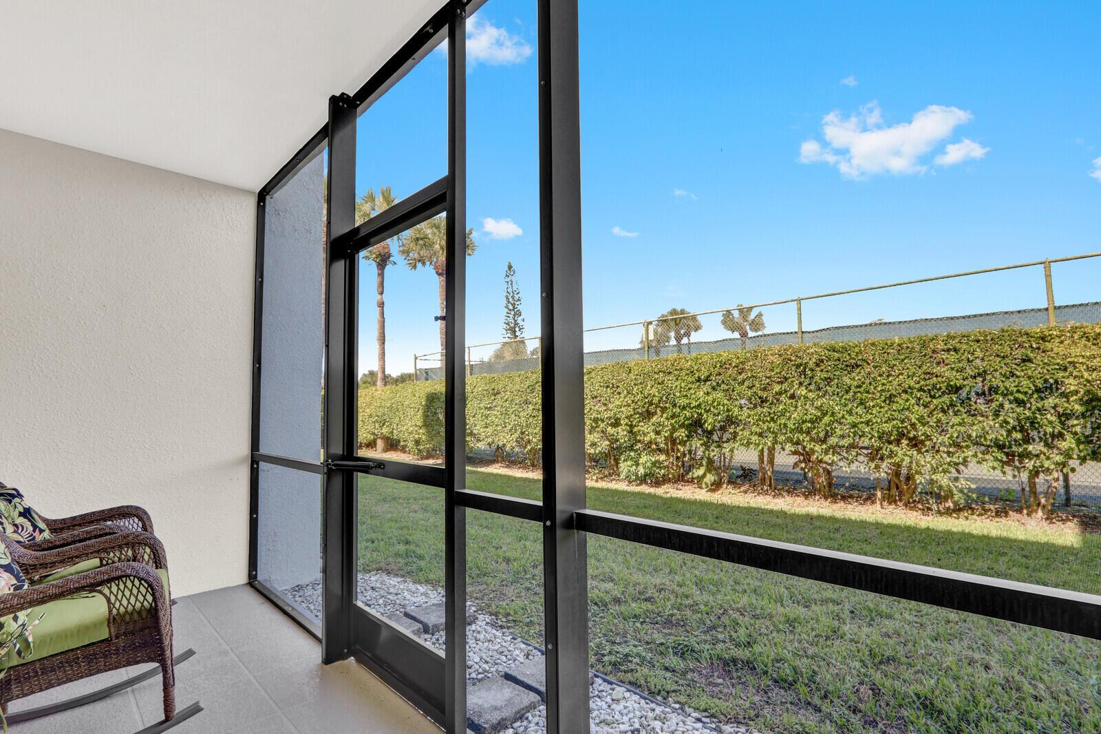 JUPITER OCEAN AND RACQUET - Residential Lease