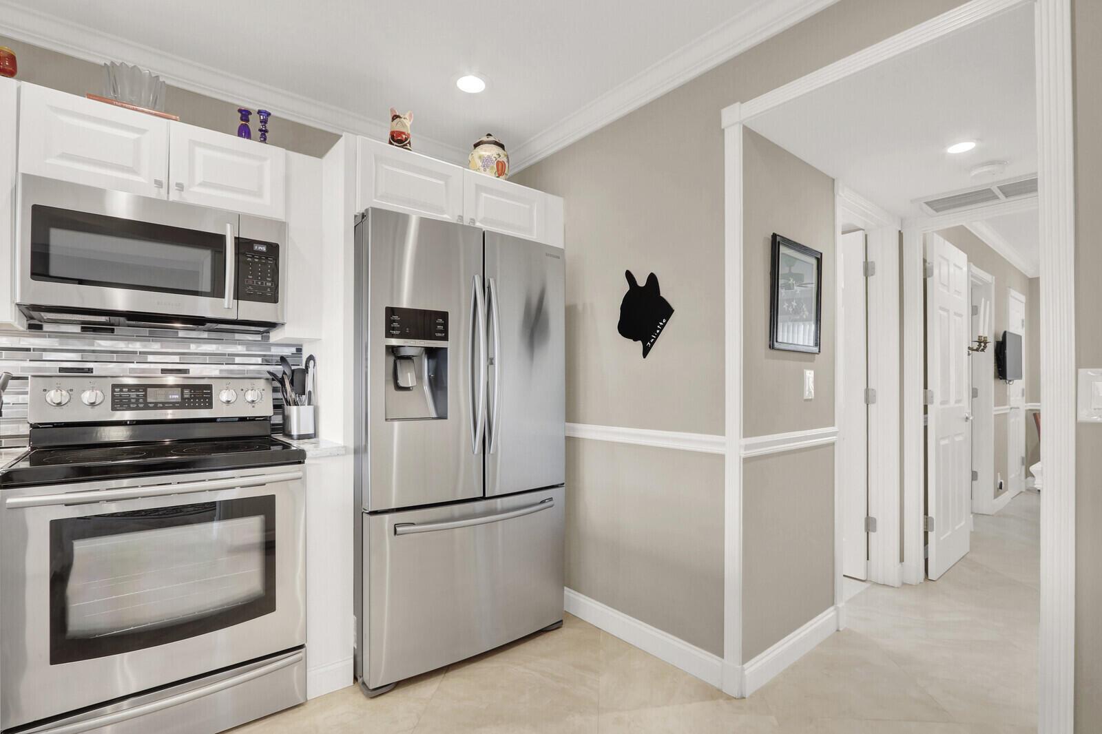 JUPITER OCEAN AND RACQUET - Residential Lease