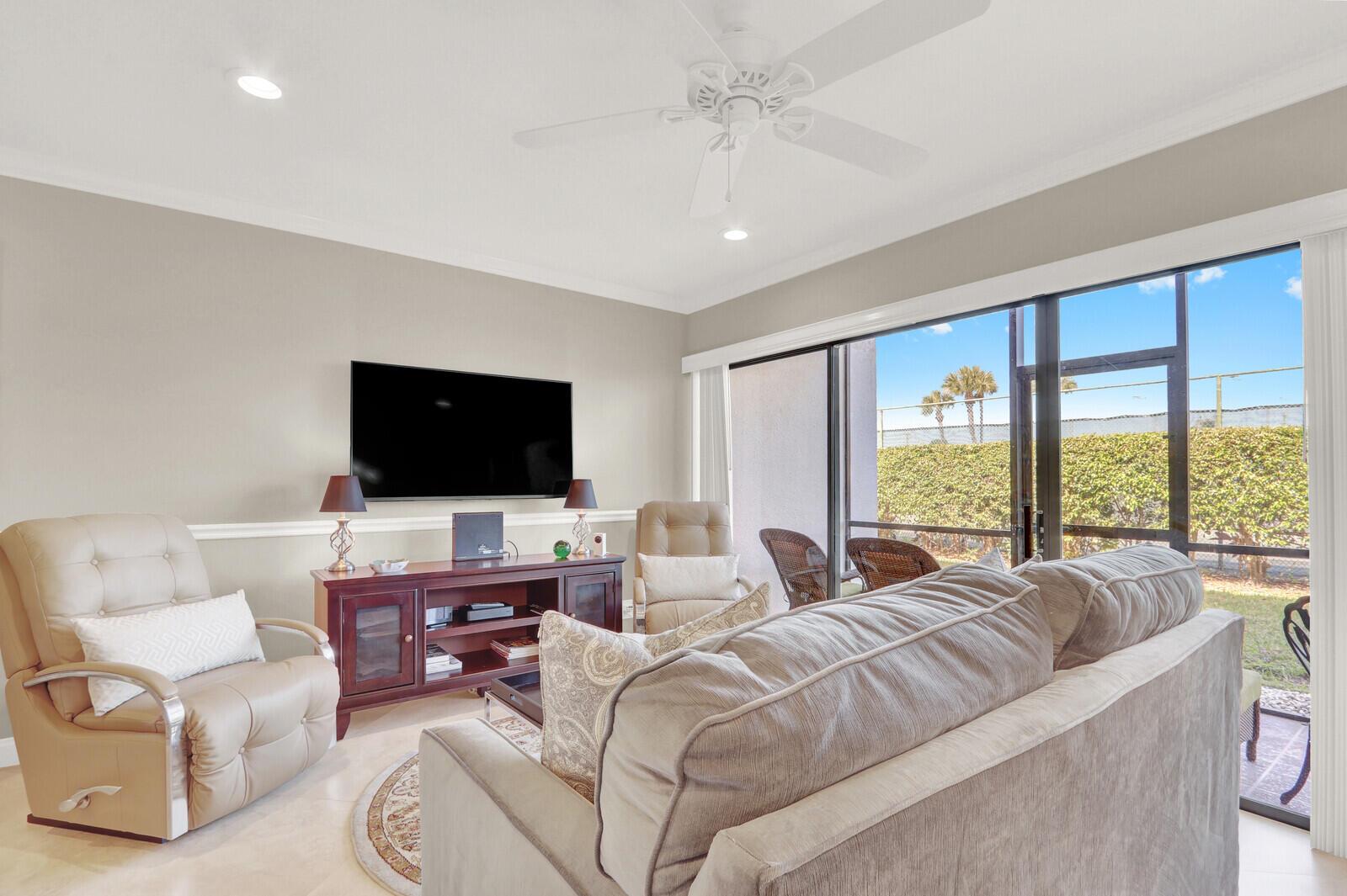 JUPITER OCEAN AND RACQUET - Residential Lease