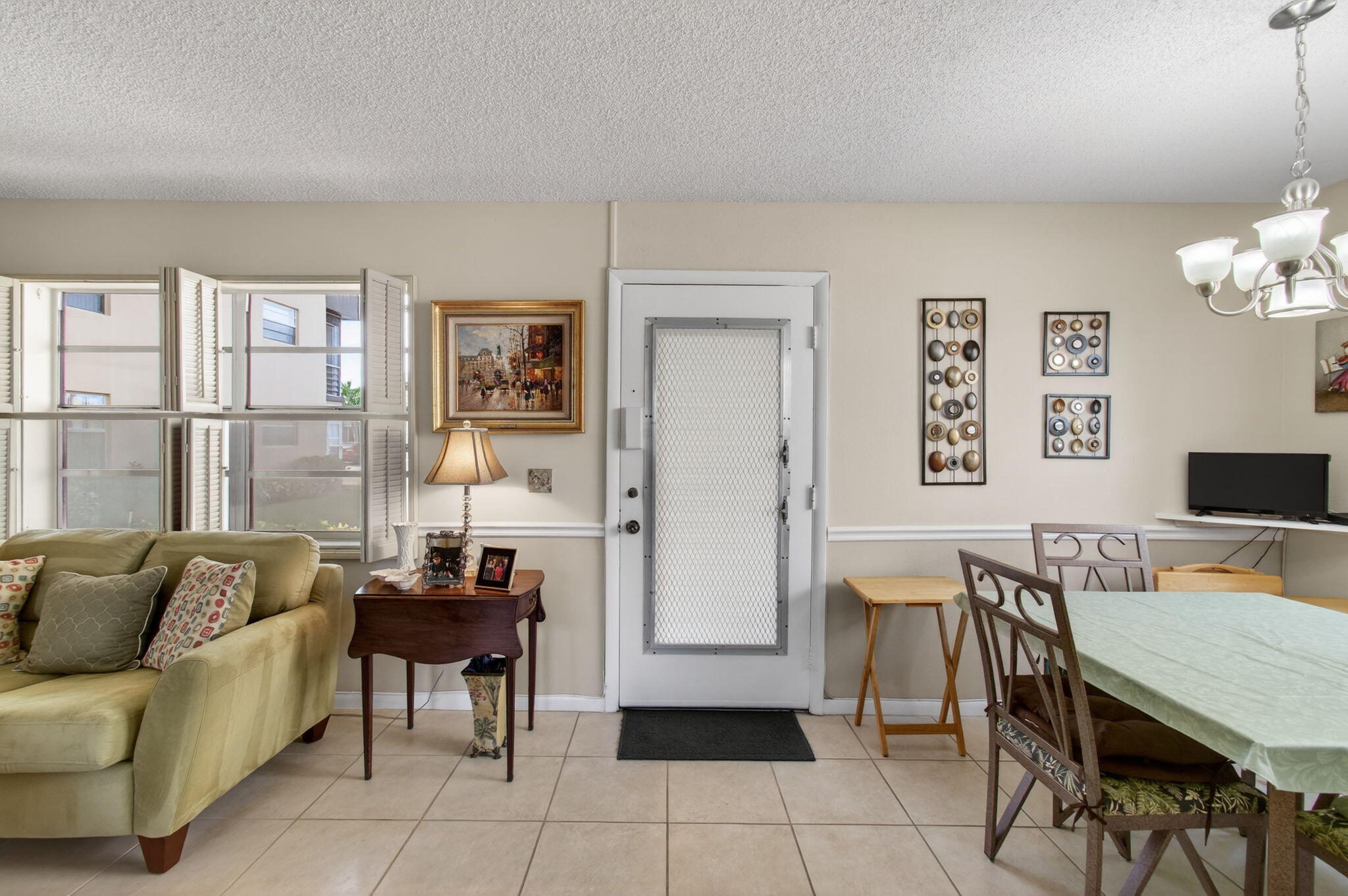 KINGS POINT - Residential