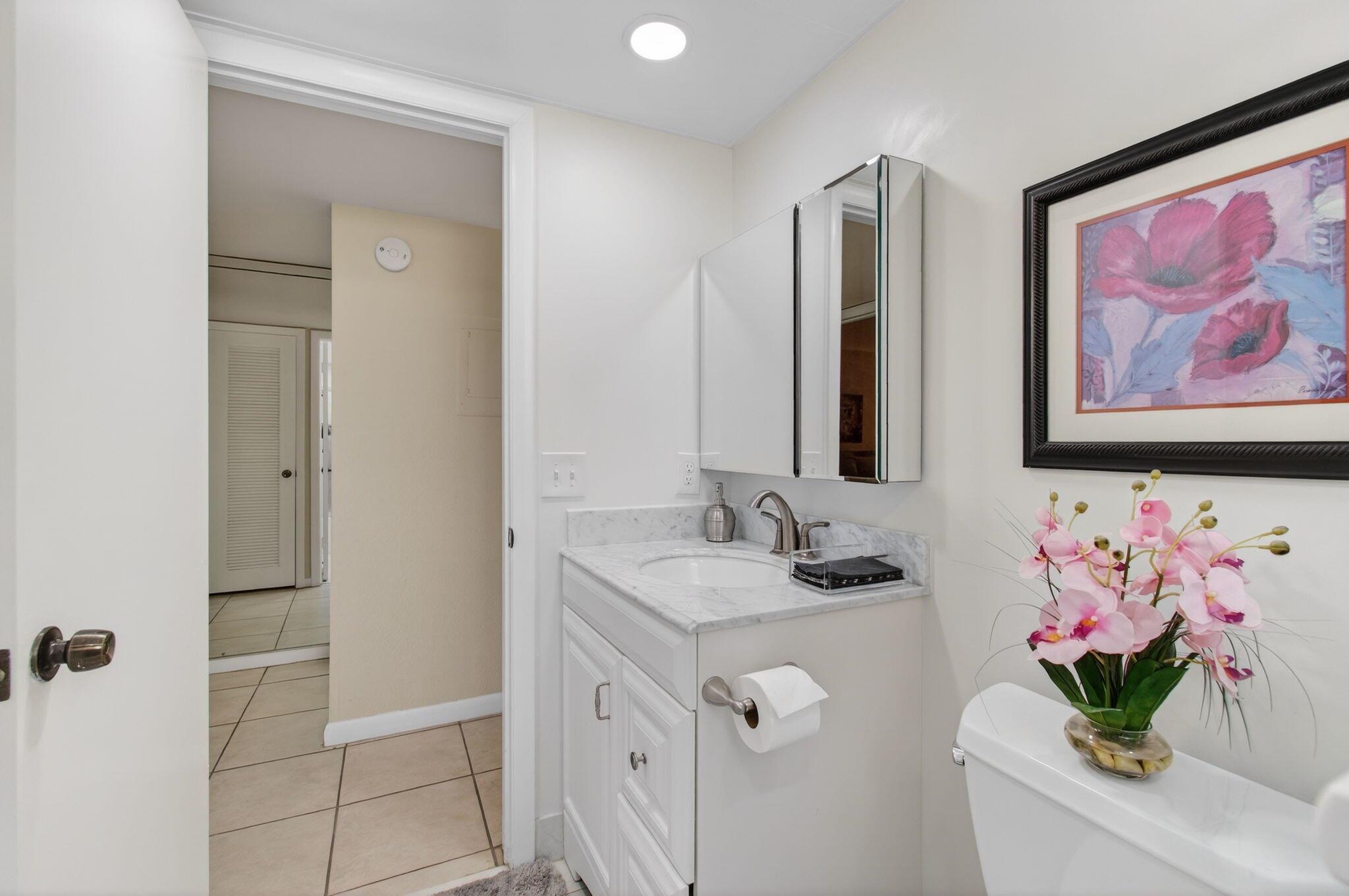 KINGS POINT - Residential