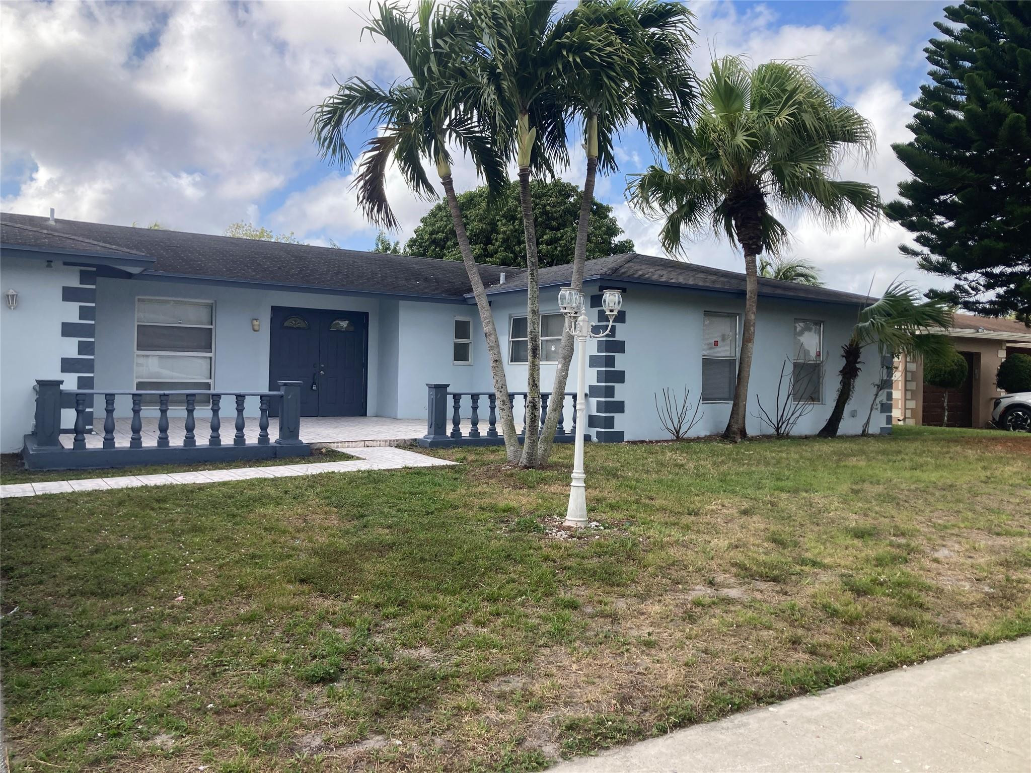 6230 SW 4th Place
