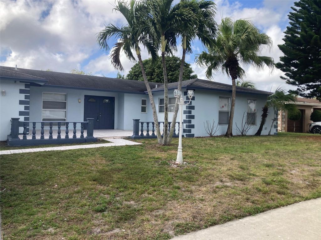 Photo of 6230 SW 4th Place, Margate, FL 33068 (MLS # B26027340)
