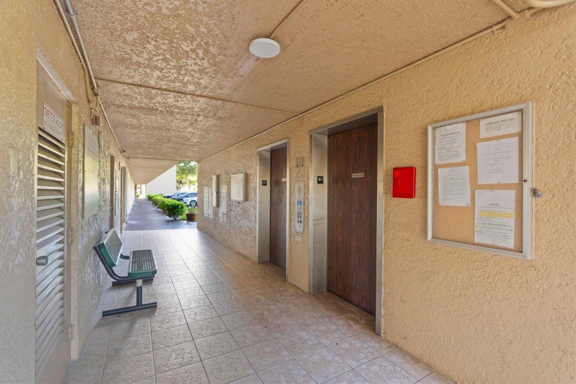 WATERS EDGE TOWERS CONDO - Residential Lease