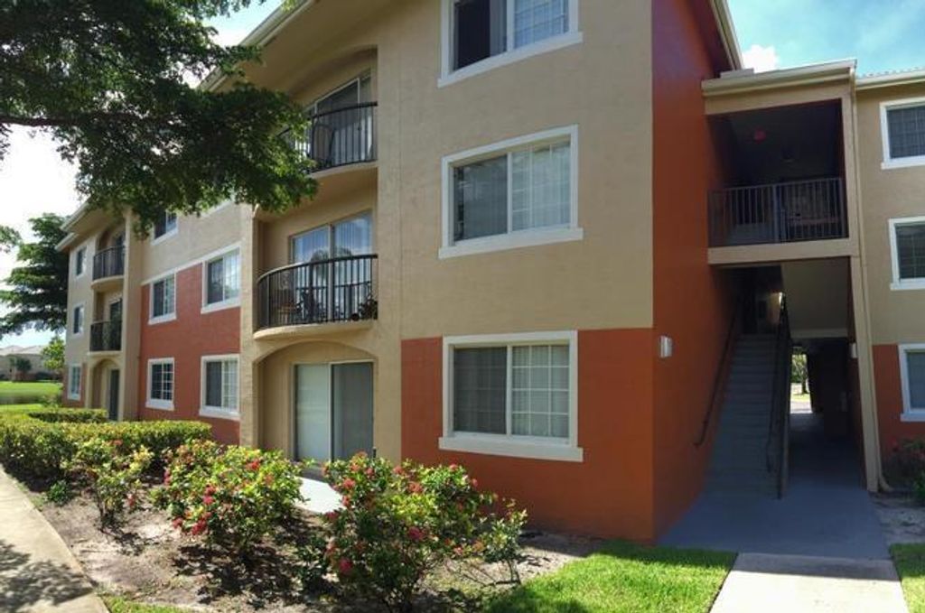 Photo of 4155 N Haverhill Road #1416, West Palm Beach, FL 33417 (MLS # R11127664)