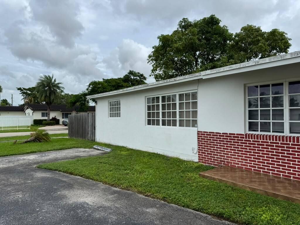 3501 SW 123RD Court