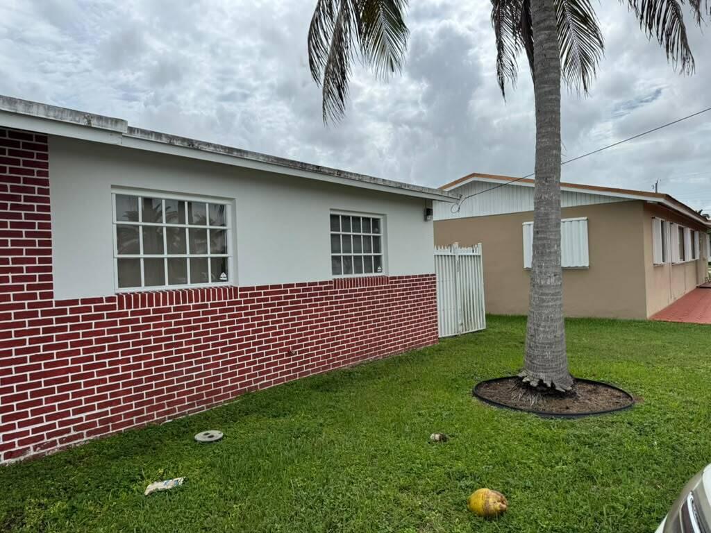 3501 SW 123RD Court