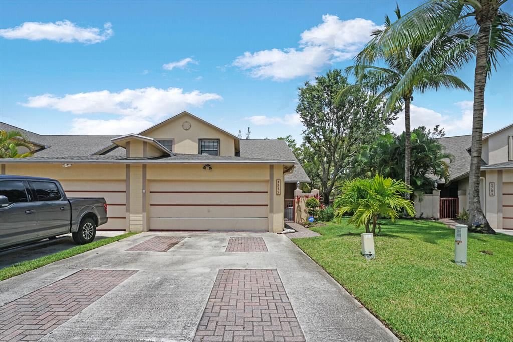 Photo of 1515 Landings Boulevard Blvd, Green Acres, FL 33413 (MLS # R10807973)