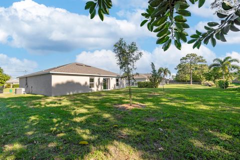 A home in Port St Lucie