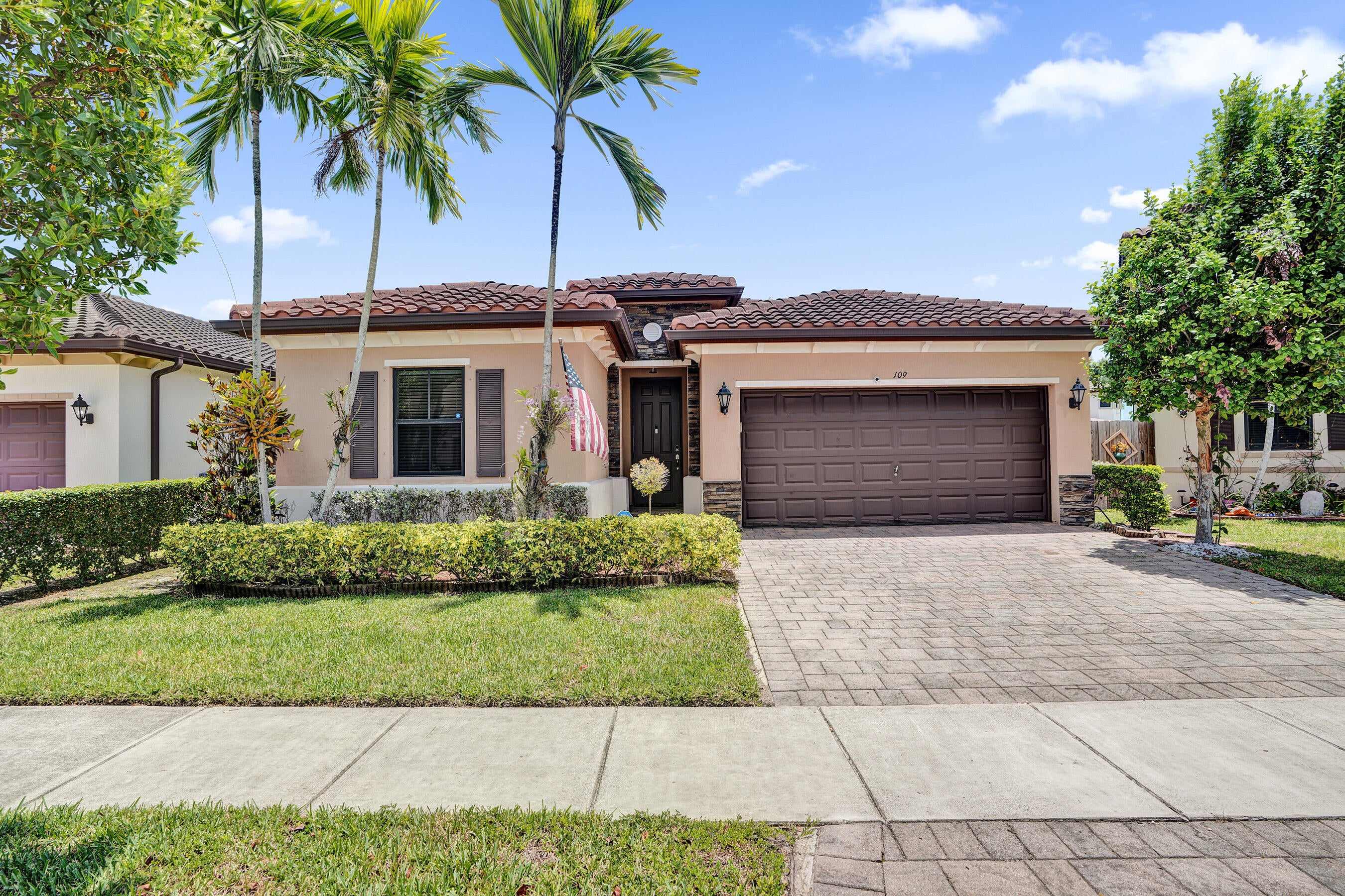 109 NE 26th Terrace