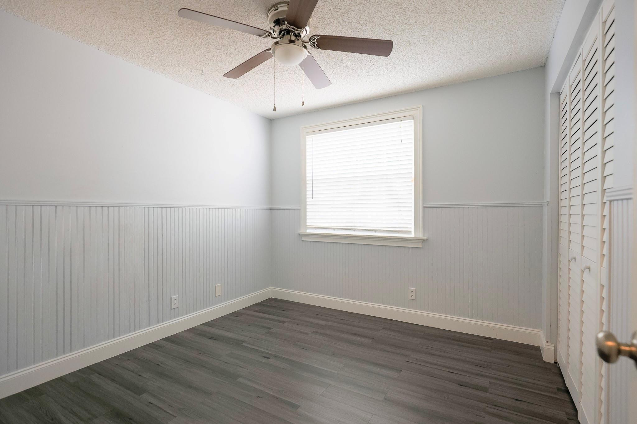 EMBASSY LAKES - Residential Lease