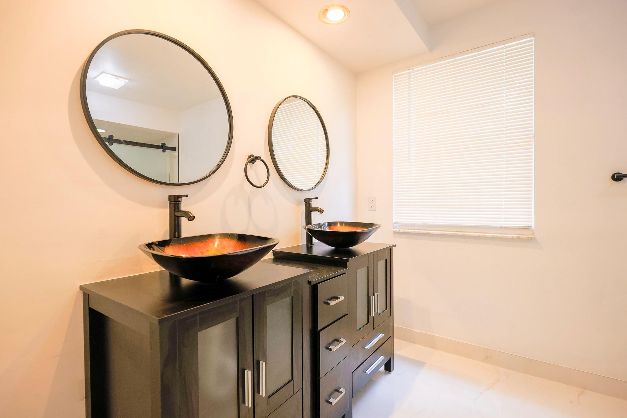 EMBASSY LAKES - Residential Lease