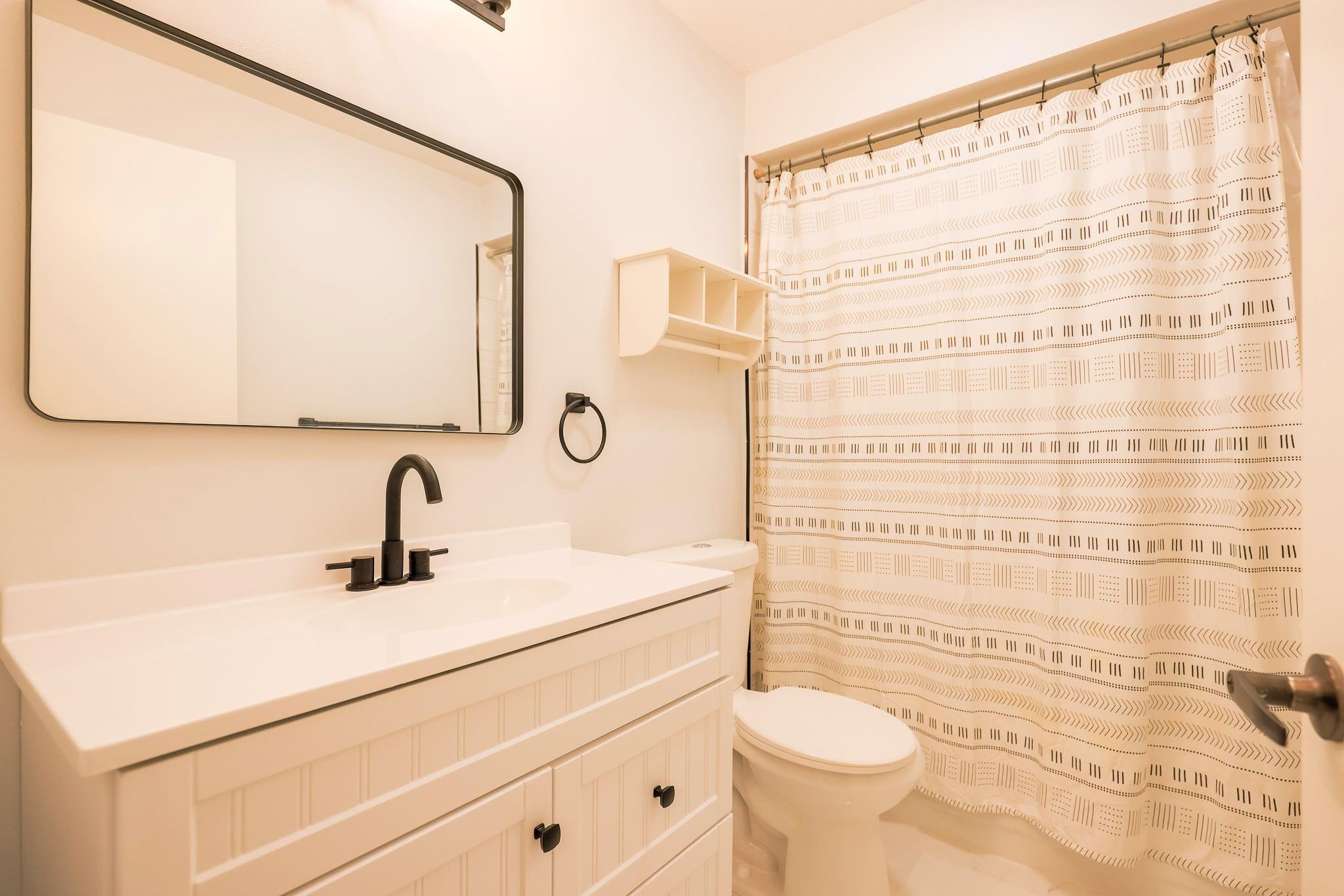 EMBASSY LAKES - Residential Lease