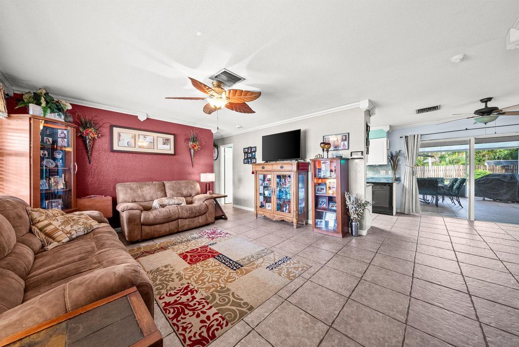 Photo of 1439 Rose Circle, West Palm Beach, FL 33406 (MLS # R11123861)