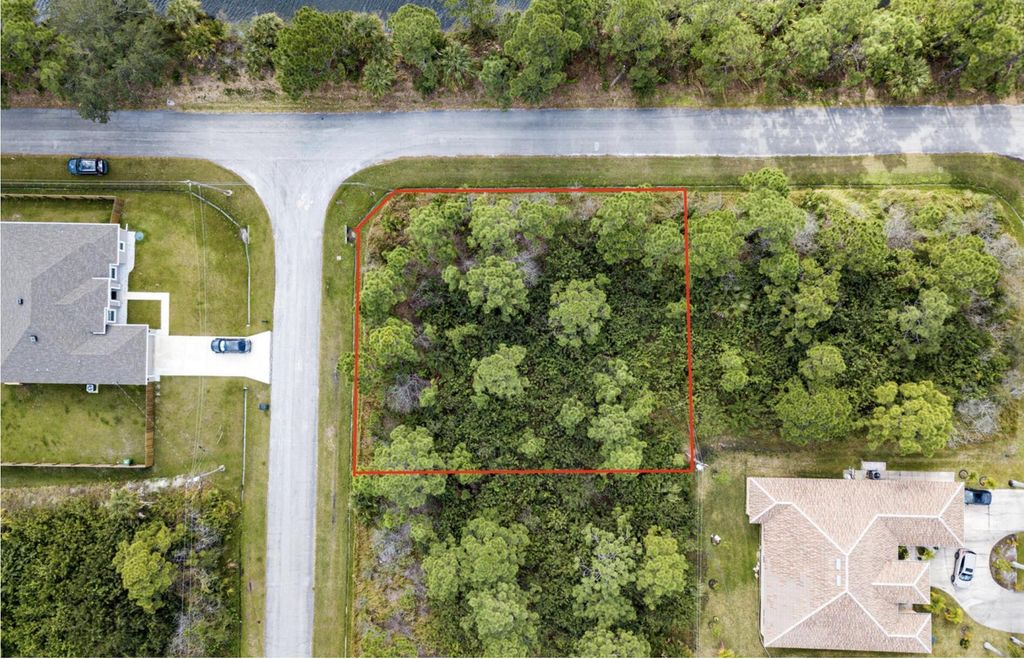 Photo of 2198 SW Imperial Street, Port Saint Lucie, FL 34987 (MLS # R10976206)