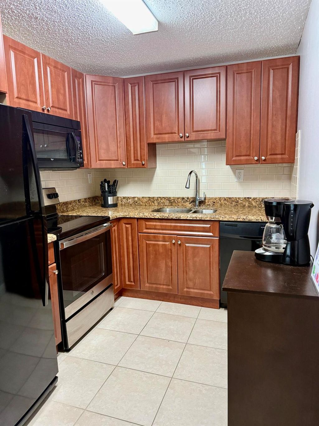 Photo of 405 Meadows Circle #405, Boynton Beach, FL 33436 (MLS # R11108657)