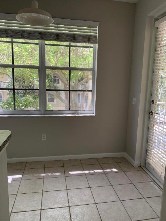 VILLAGE AT ABACOA CONDO - Residential Lease