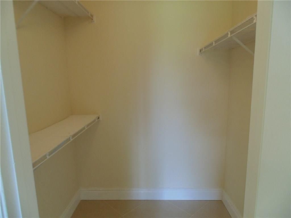 Coral Key Condo - Residential Lease