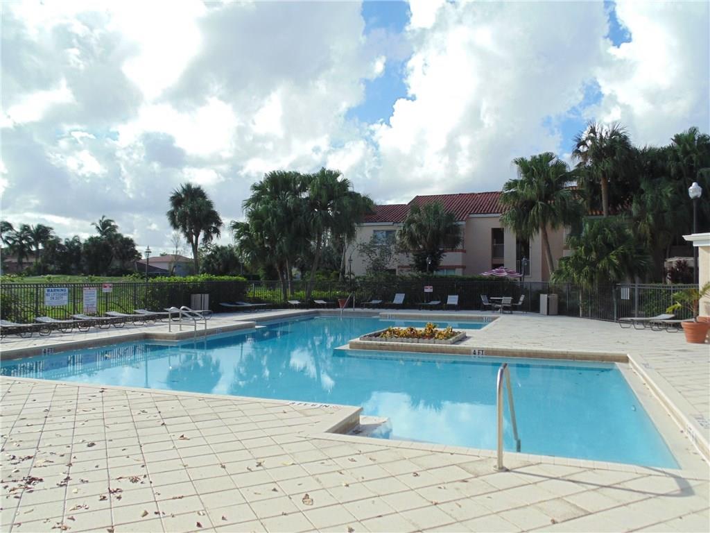 Coral Key Condo - Residential Lease