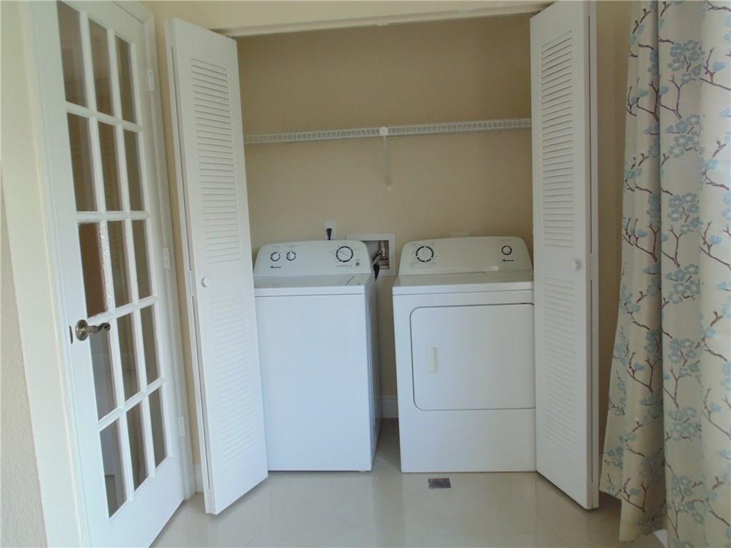 Coral Key Condo - Residential Lease