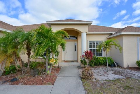 A home in Port St Lucie