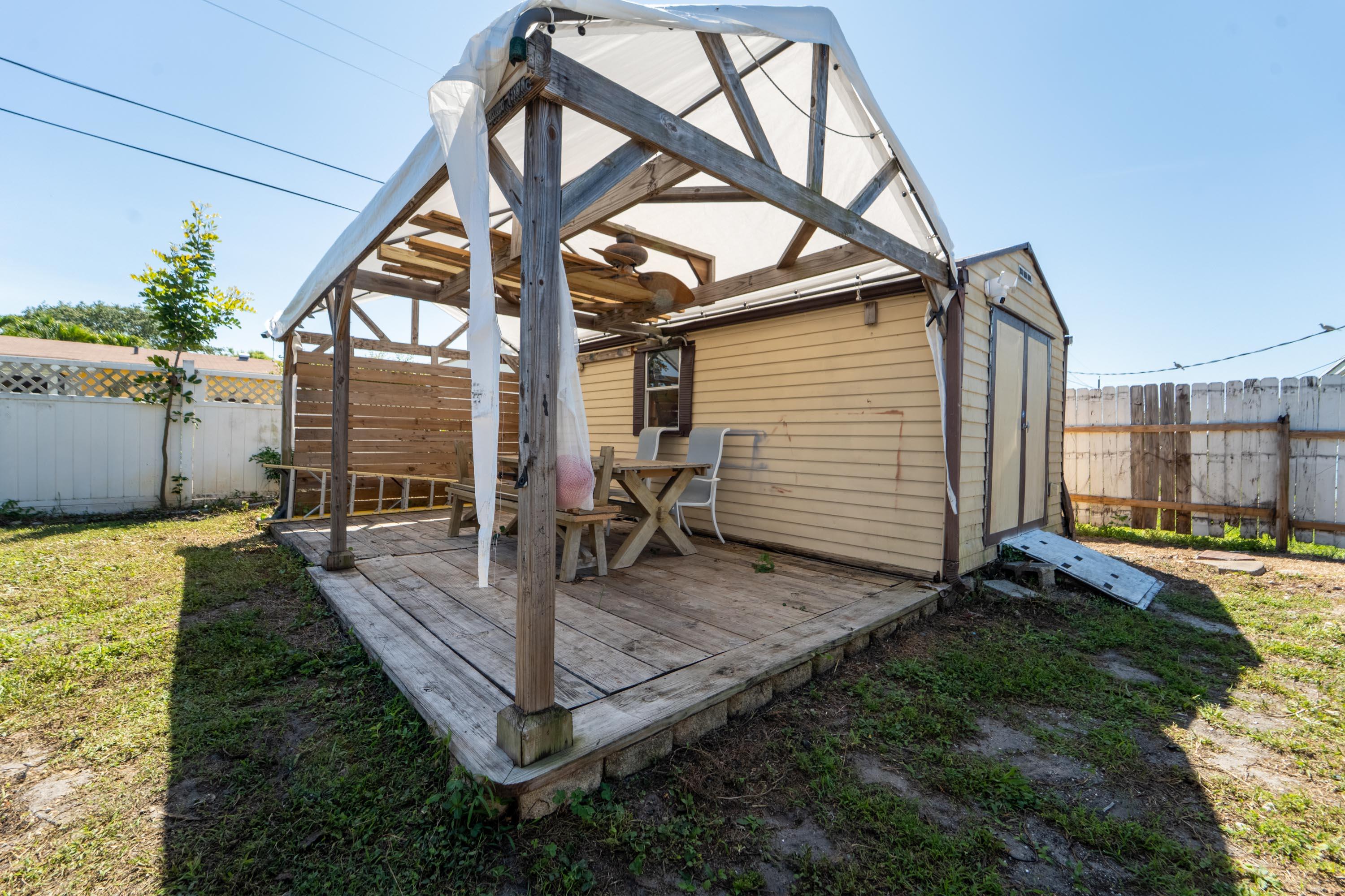 NICHOLAS PARK - Residential