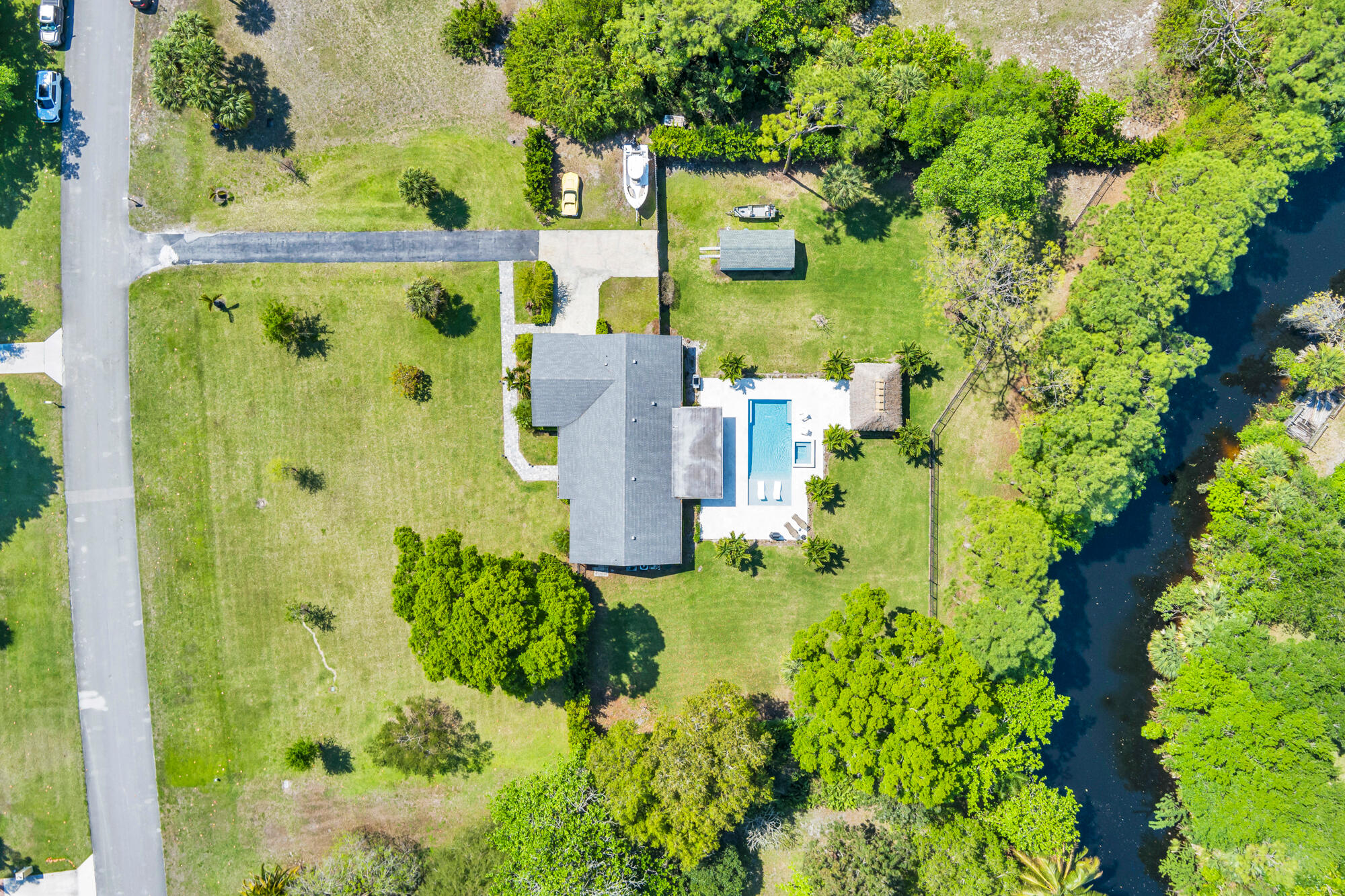 HORSESHOE ACRES - Residential