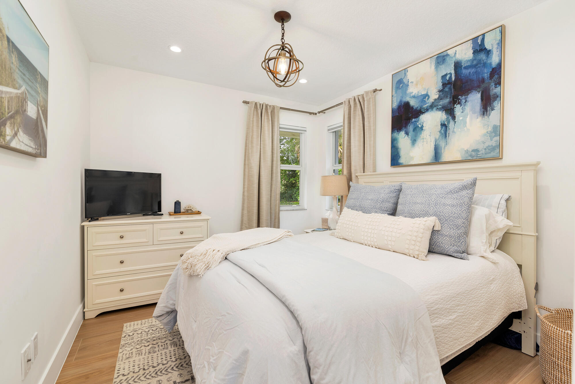 HORSESHOE ACRES - Residential