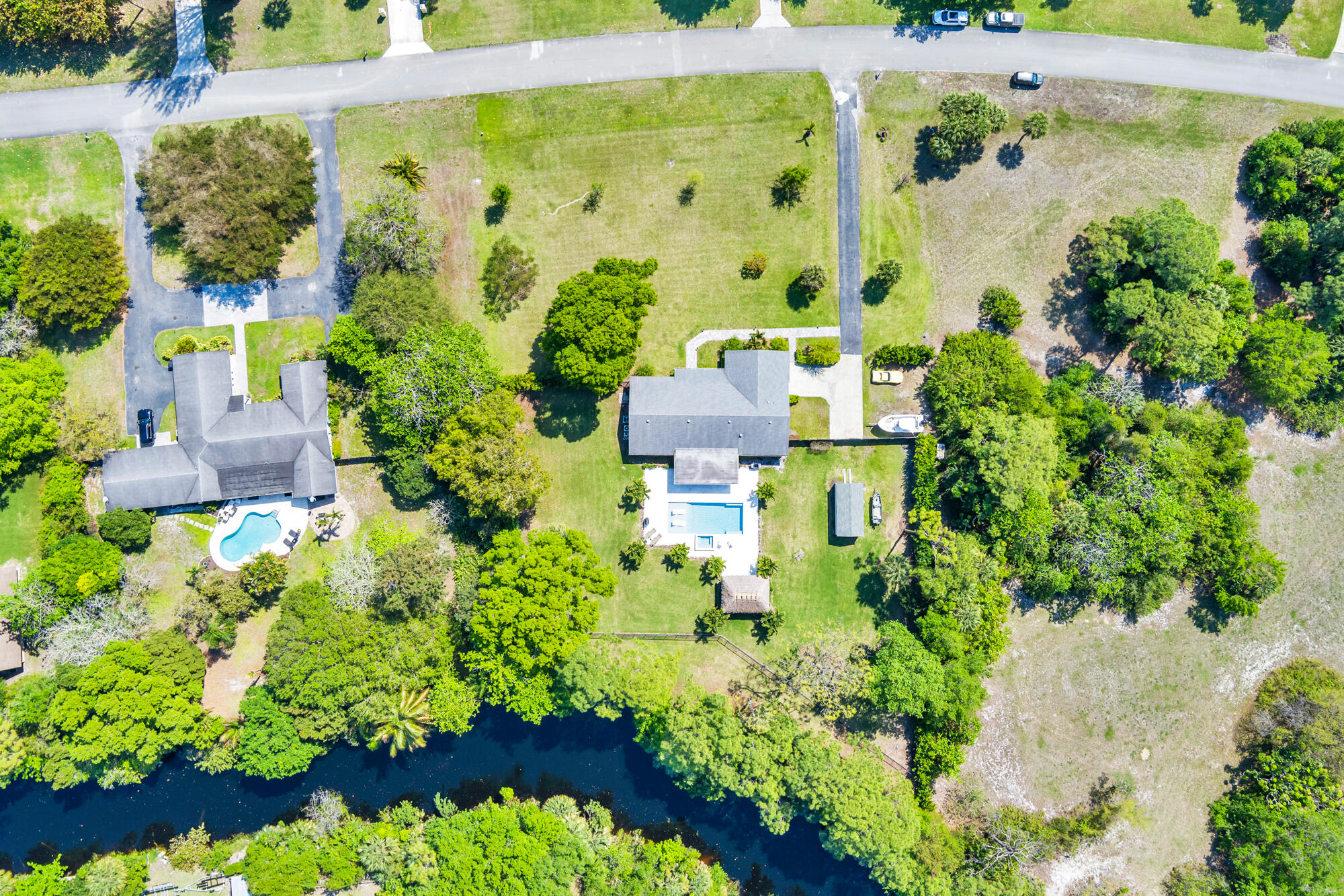 HORSESHOE ACRES - Residential