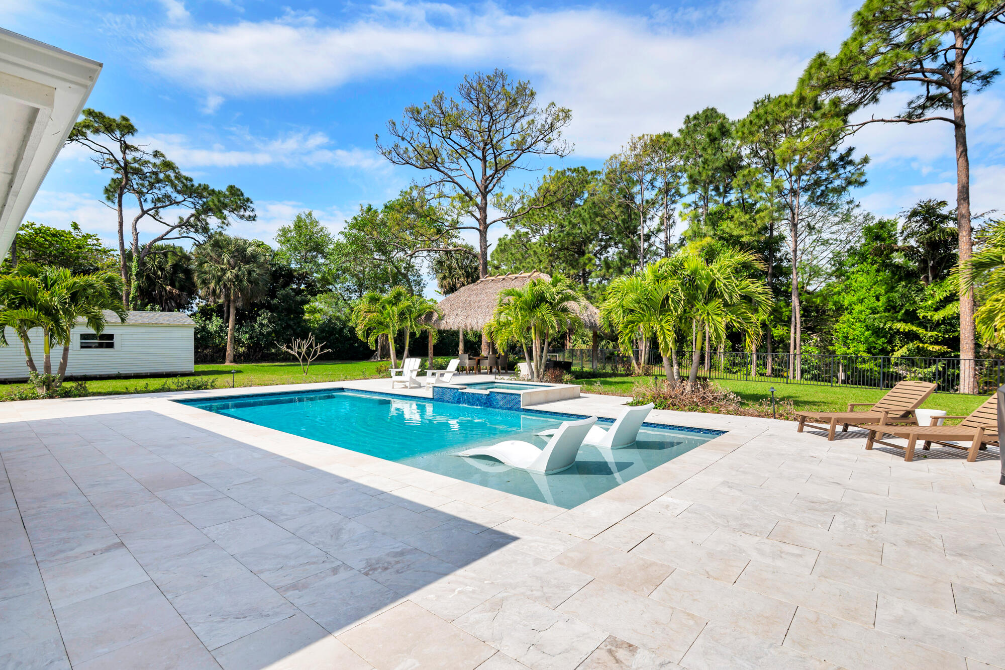 HORSESHOE ACRES - Residential