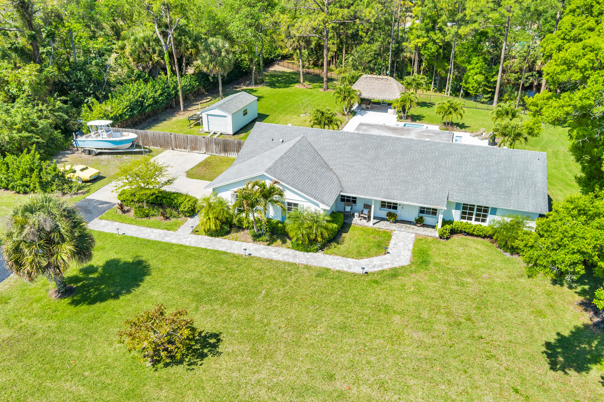 HORSESHOE ACRES - Residential