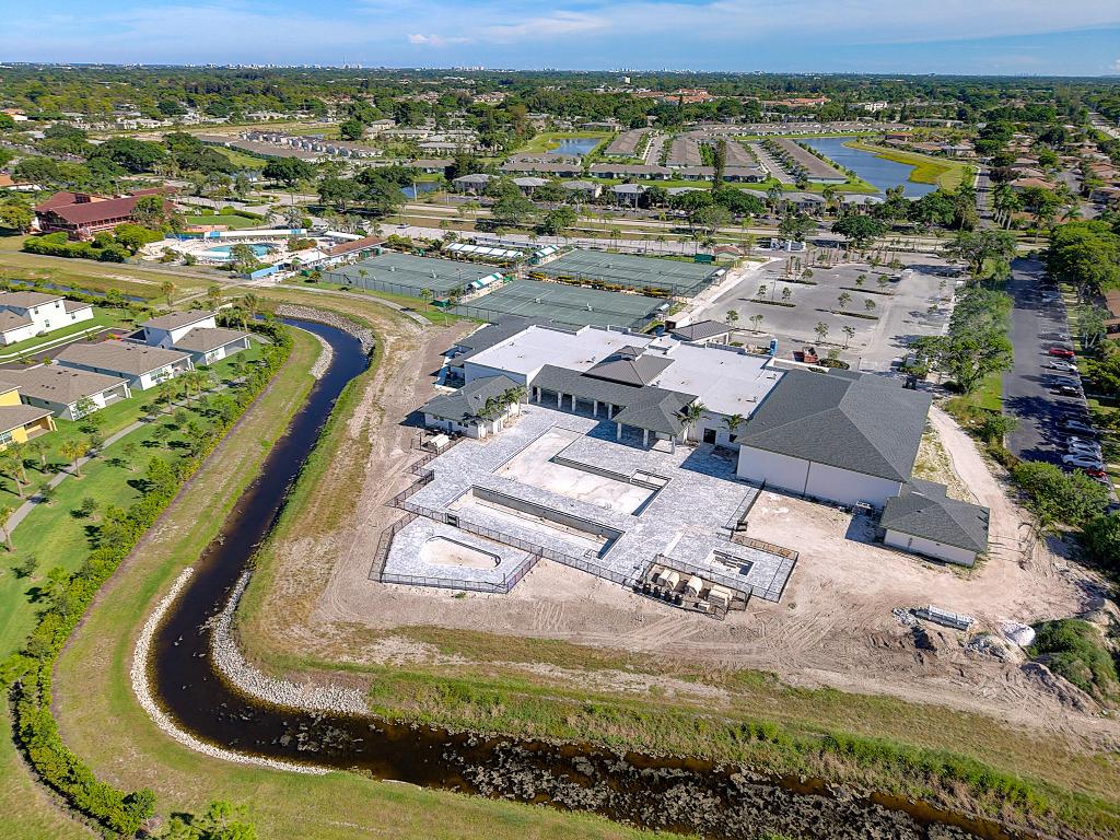 DELRAY TRAILS AT VILLA DELRAY PUD - Residential