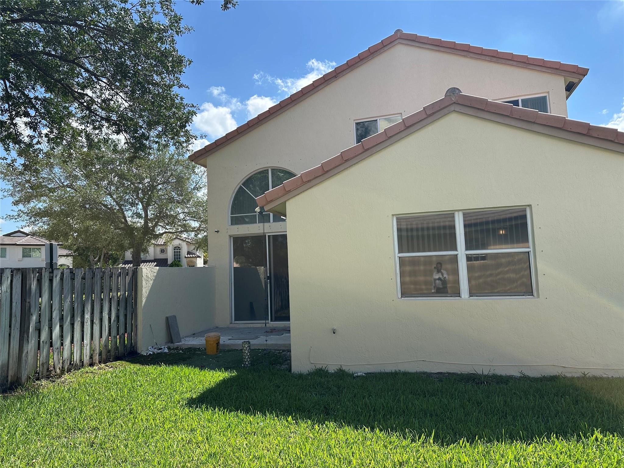 1078 NW 170th Ave