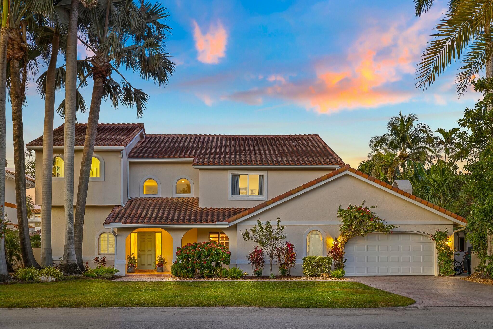 915 Hyacinth Drive