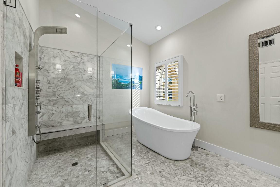 TROPIC ISLE 3RD SEC - Residential