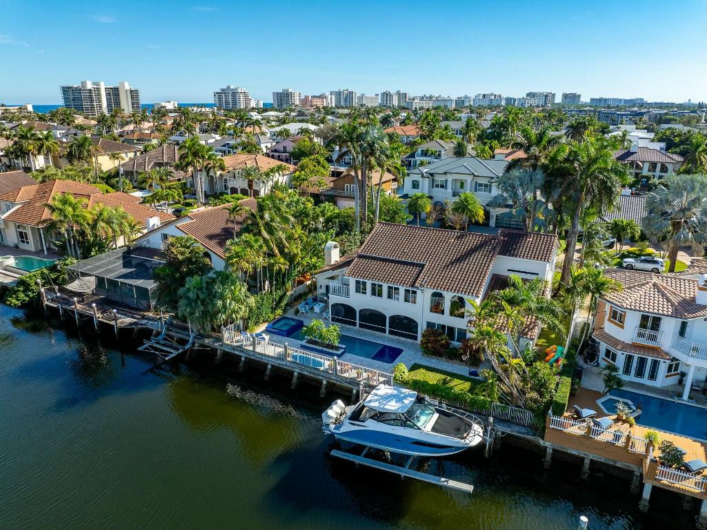 TROPIC ISLE 3RD SEC - Residential