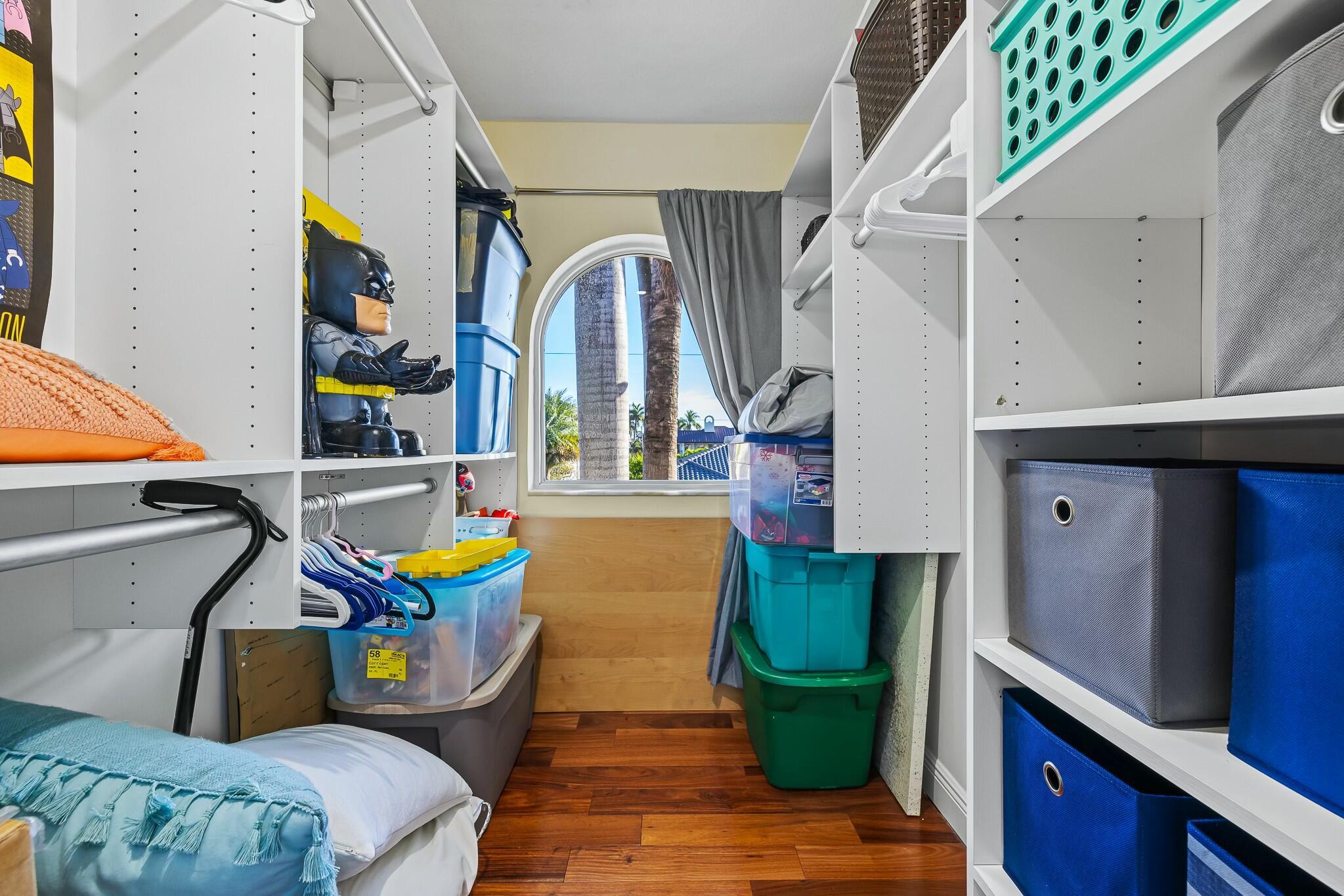 TROPIC ISLE 3RD SEC - Residential