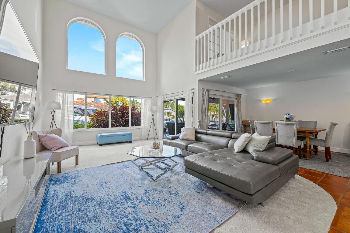 TROPIC ISLE 3RD SEC - Residential