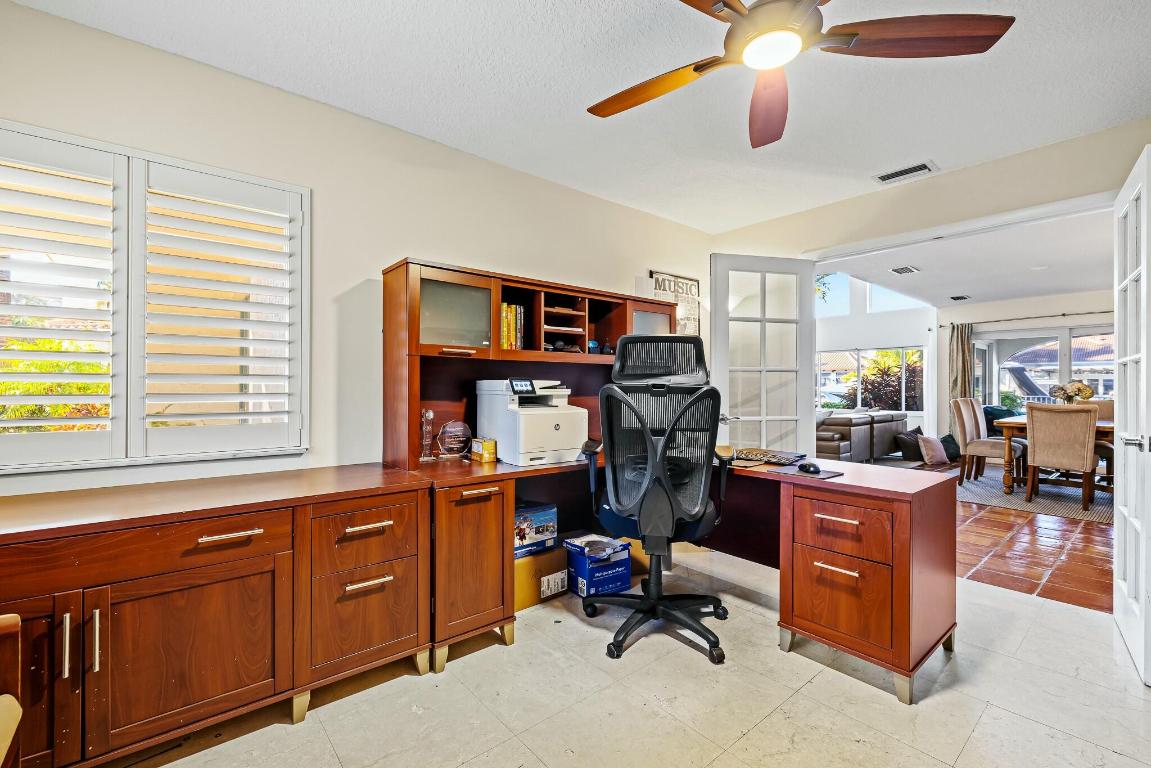 TROPIC ISLE 3RD SEC - Residential