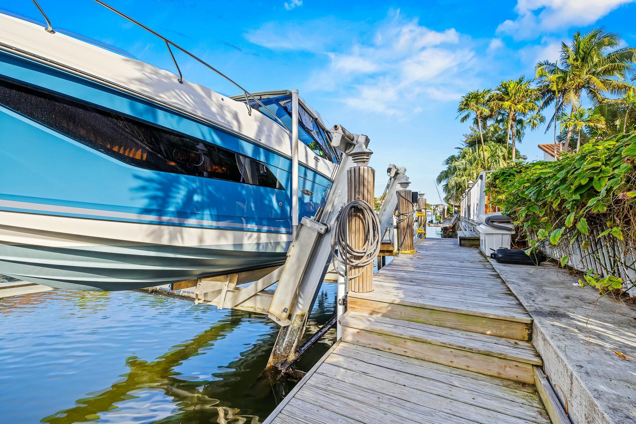 TROPIC ISLE 3RD SEC - Residential