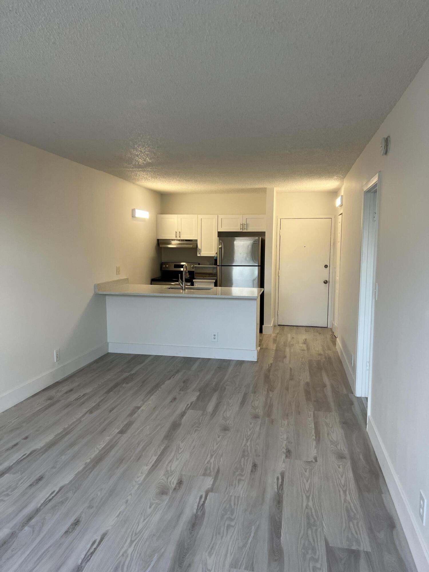 CORAL SPRINGS TOWER CLUB - Residential