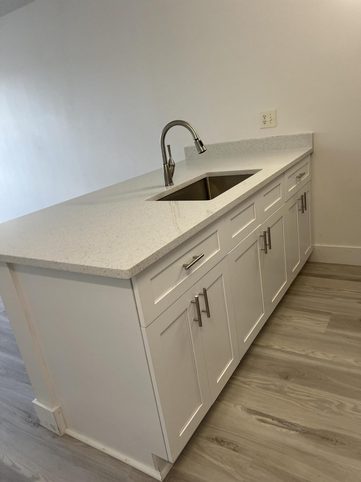 CORAL SPRINGS TOWER CLUB - Residential