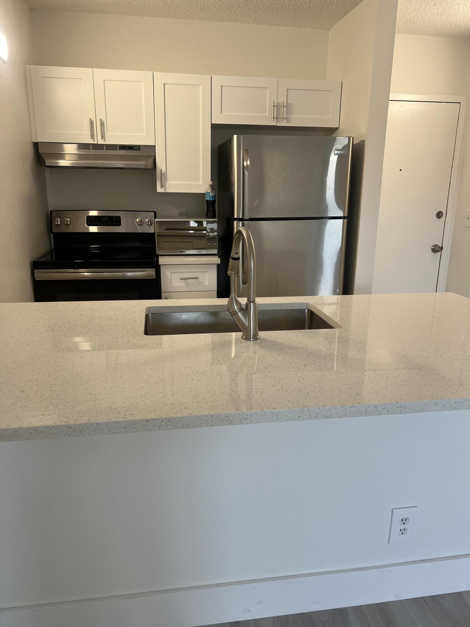 CORAL SPRINGS TOWER CLUB - Residential