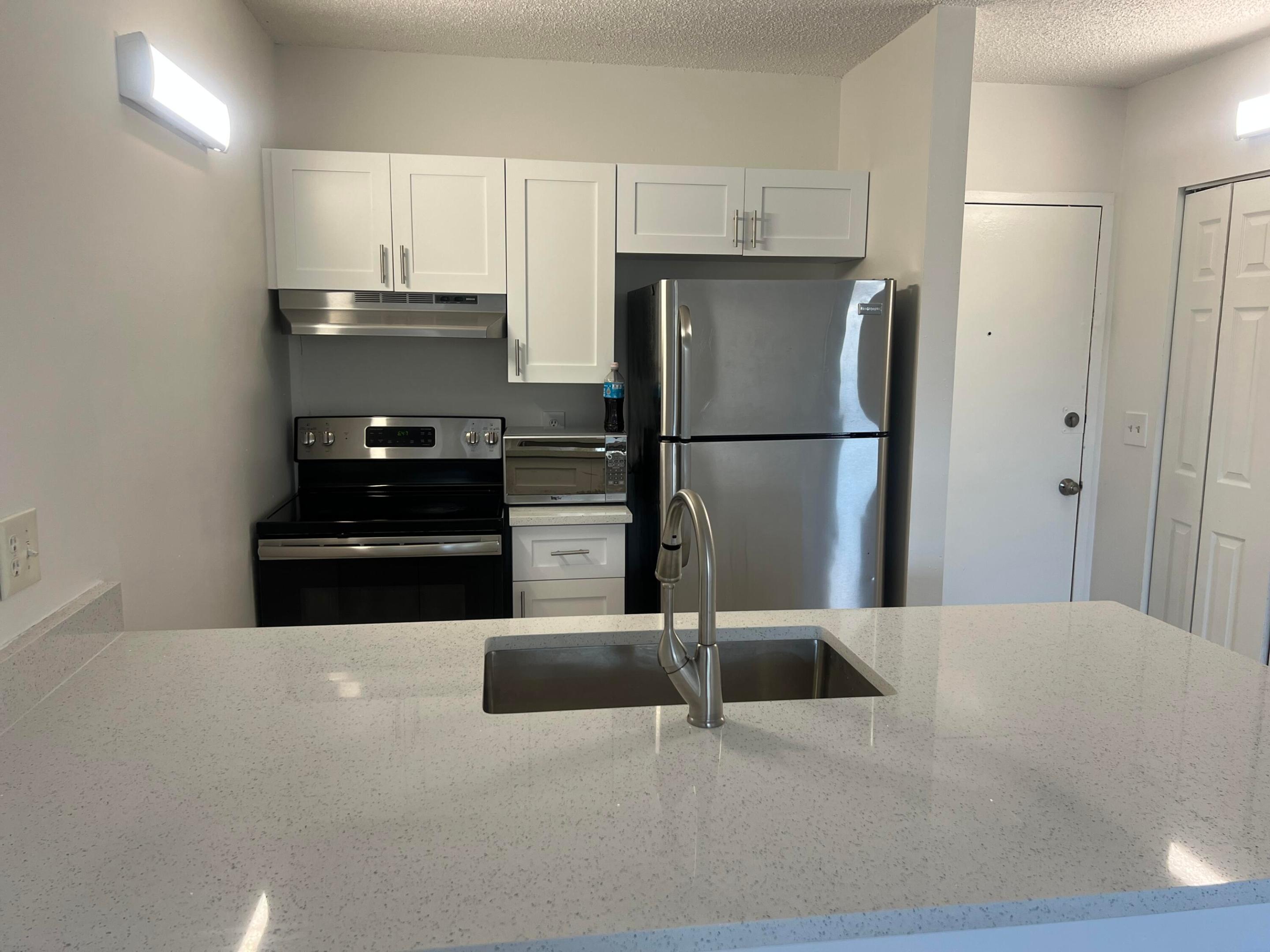 2501 Riverside Drive 206-a